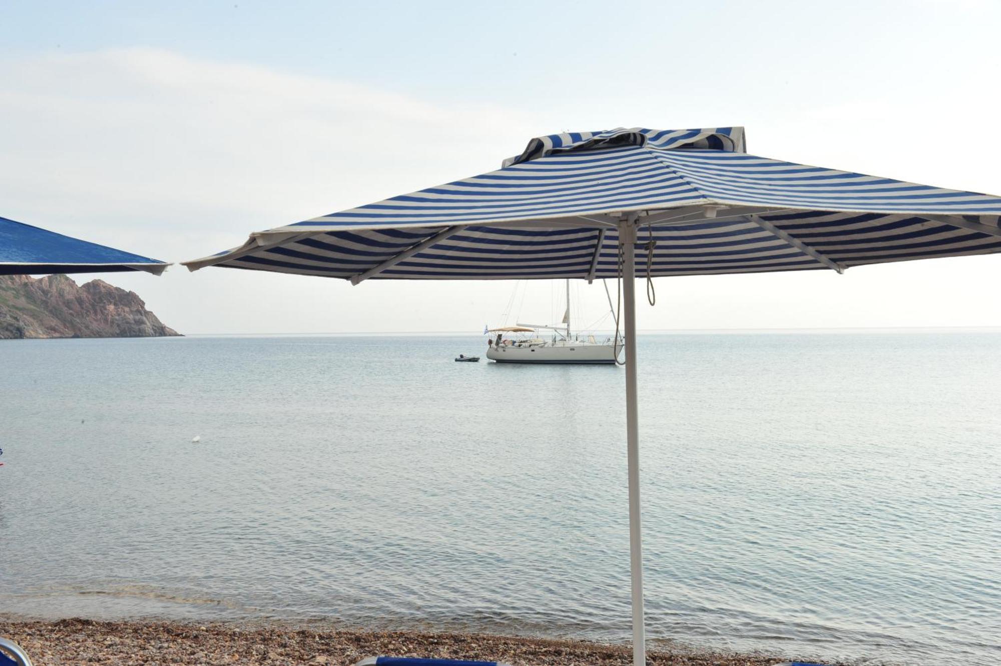 סקאלה Beachfront Lampis Dolphin 4 מראה חיצוני תמונה