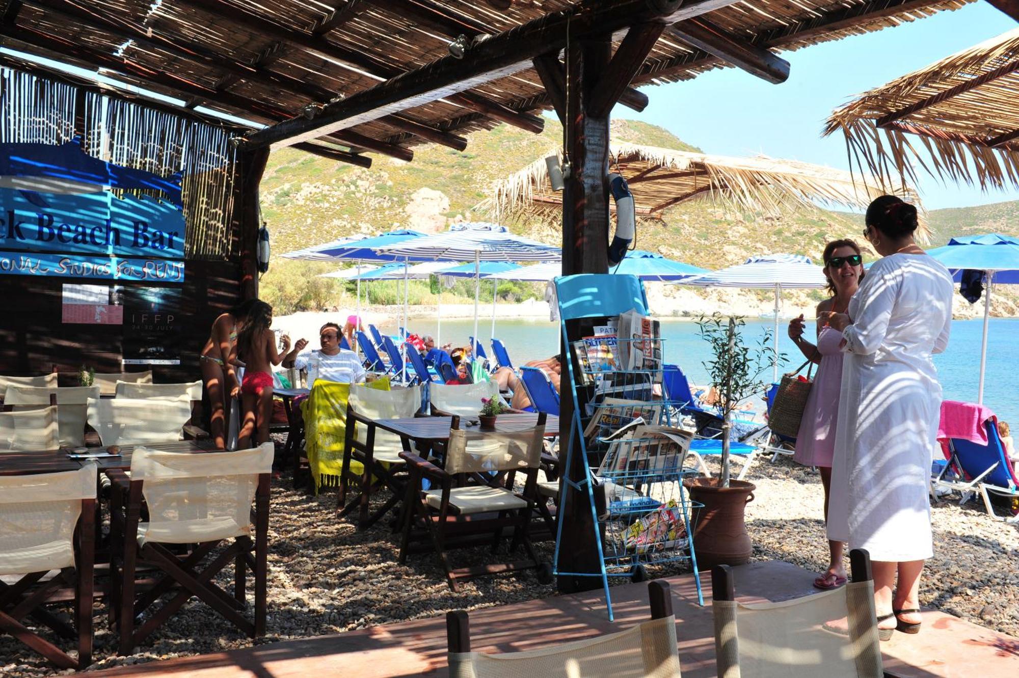 סקאלה Beachfront Lampis Dolphin 4 מראה חיצוני תמונה