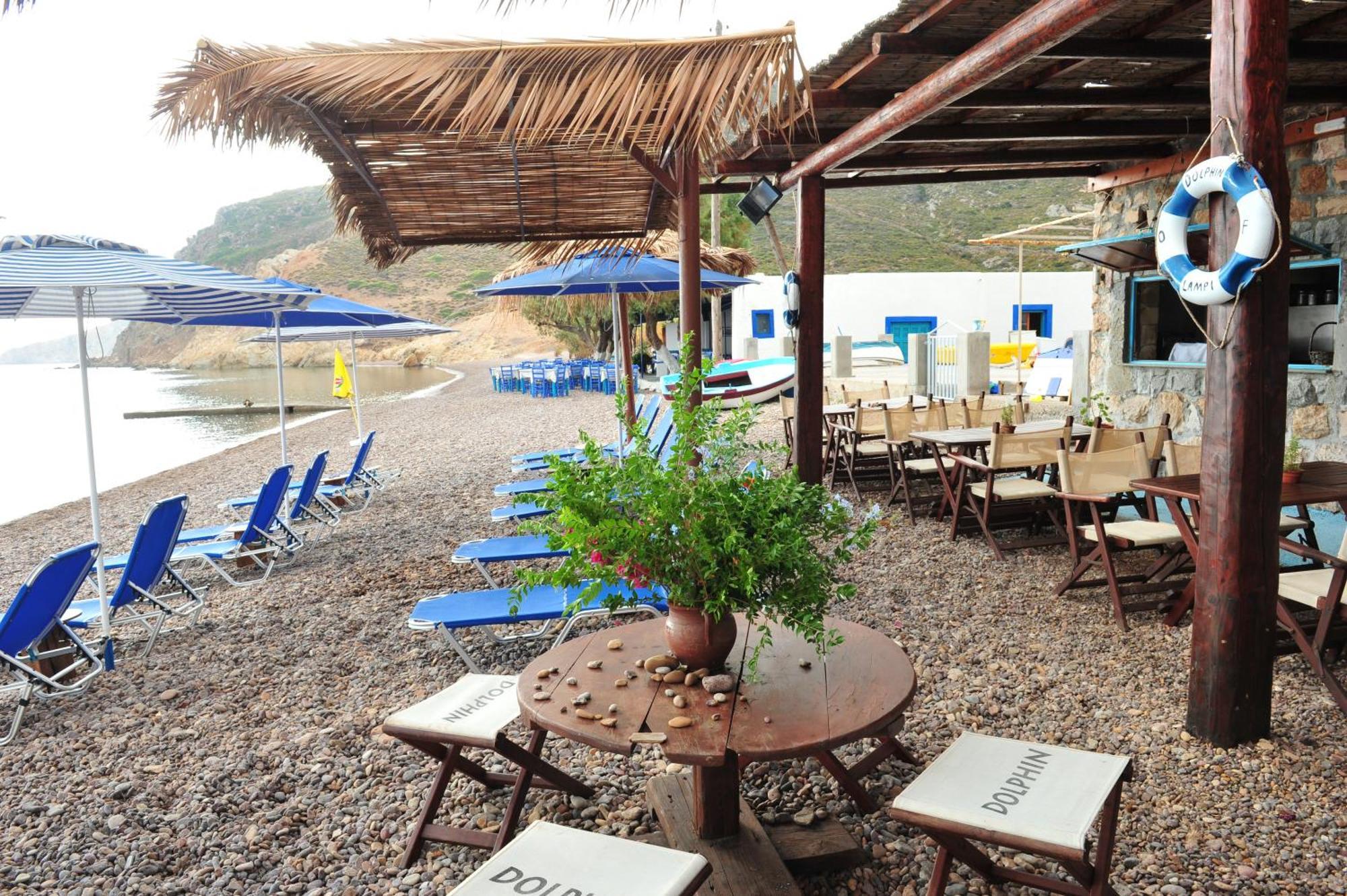 סקאלה Beachfront Lampis Dolphin 4 מראה חיצוני תמונה